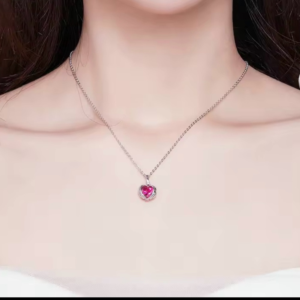 925 sterling silver Necklace with Red Heart Pendant